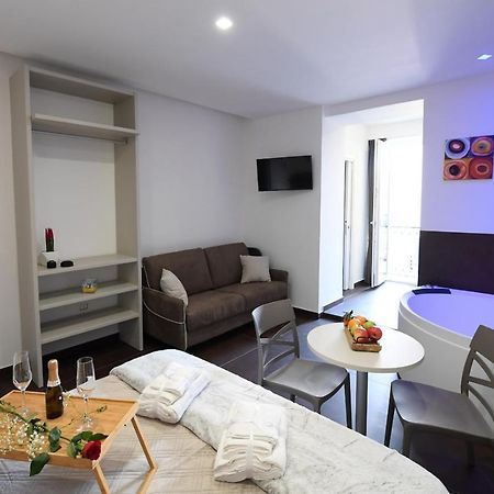 B&B In Centro Storico 살레르노 외부 사진