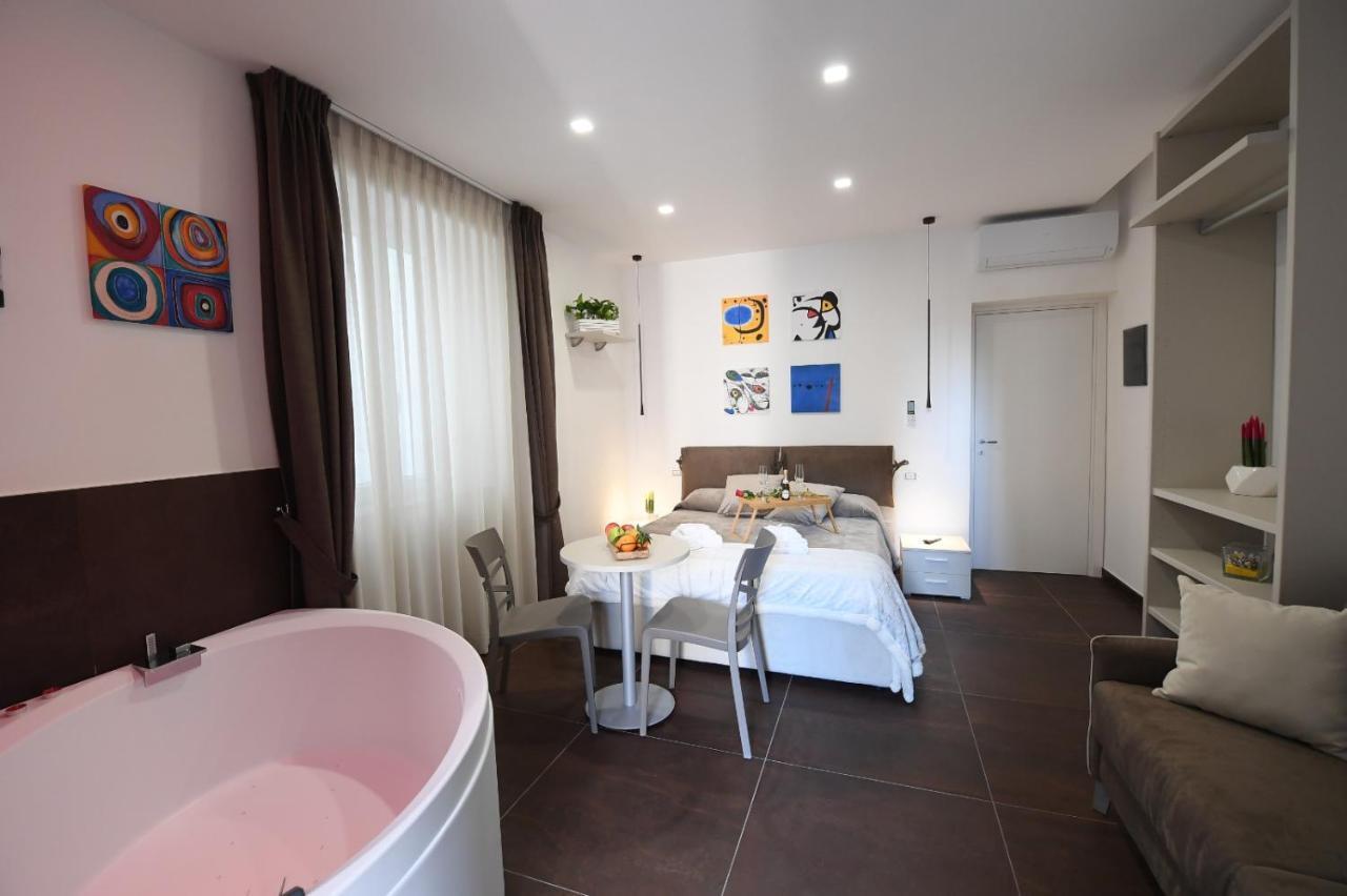 B&B In Centro Storico 살레르노 외부 사진