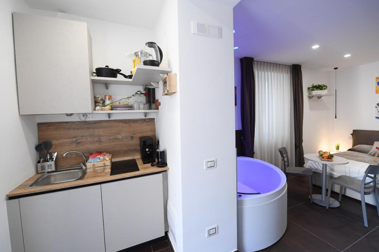 B&B In Centro Storico 살레르노 외부 사진