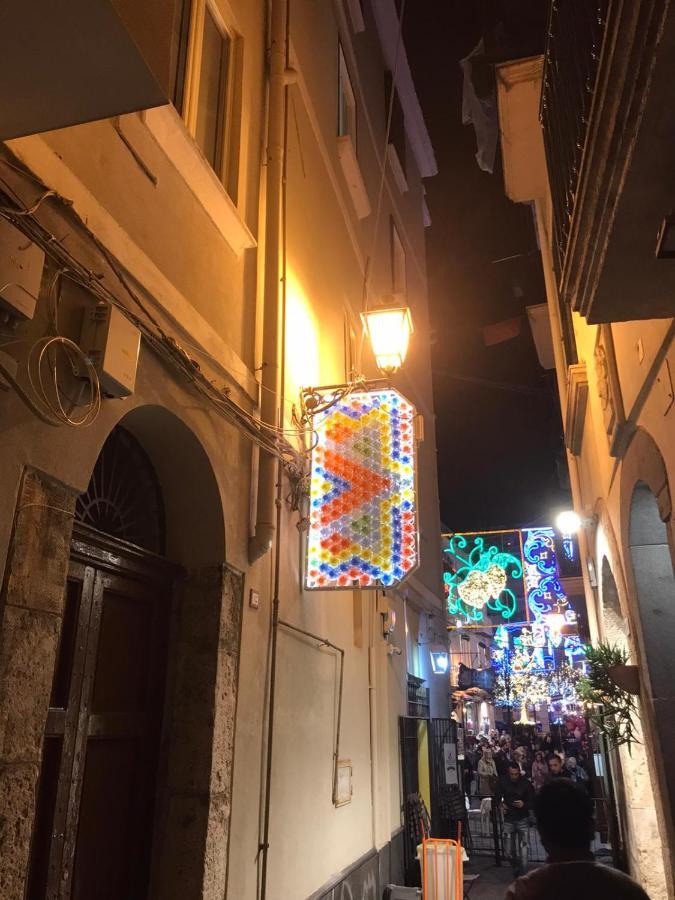 B&B In Centro Storico 살레르노 외부 사진